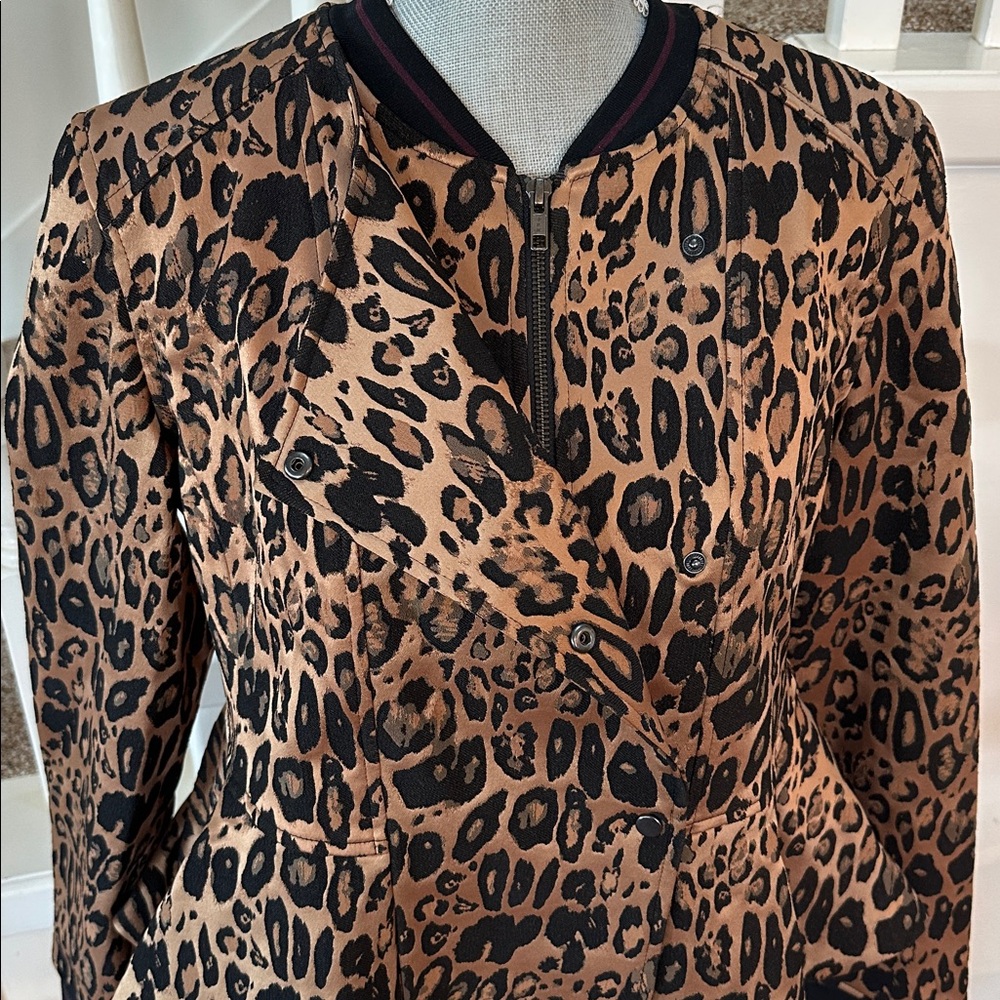 Trouve jacket - Picture 7 of 10